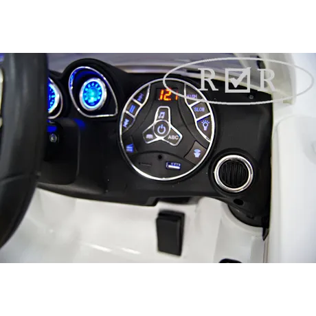 Электромобиль RiverToys Porsche Macan O005OO VIP (белый) - Фото 12